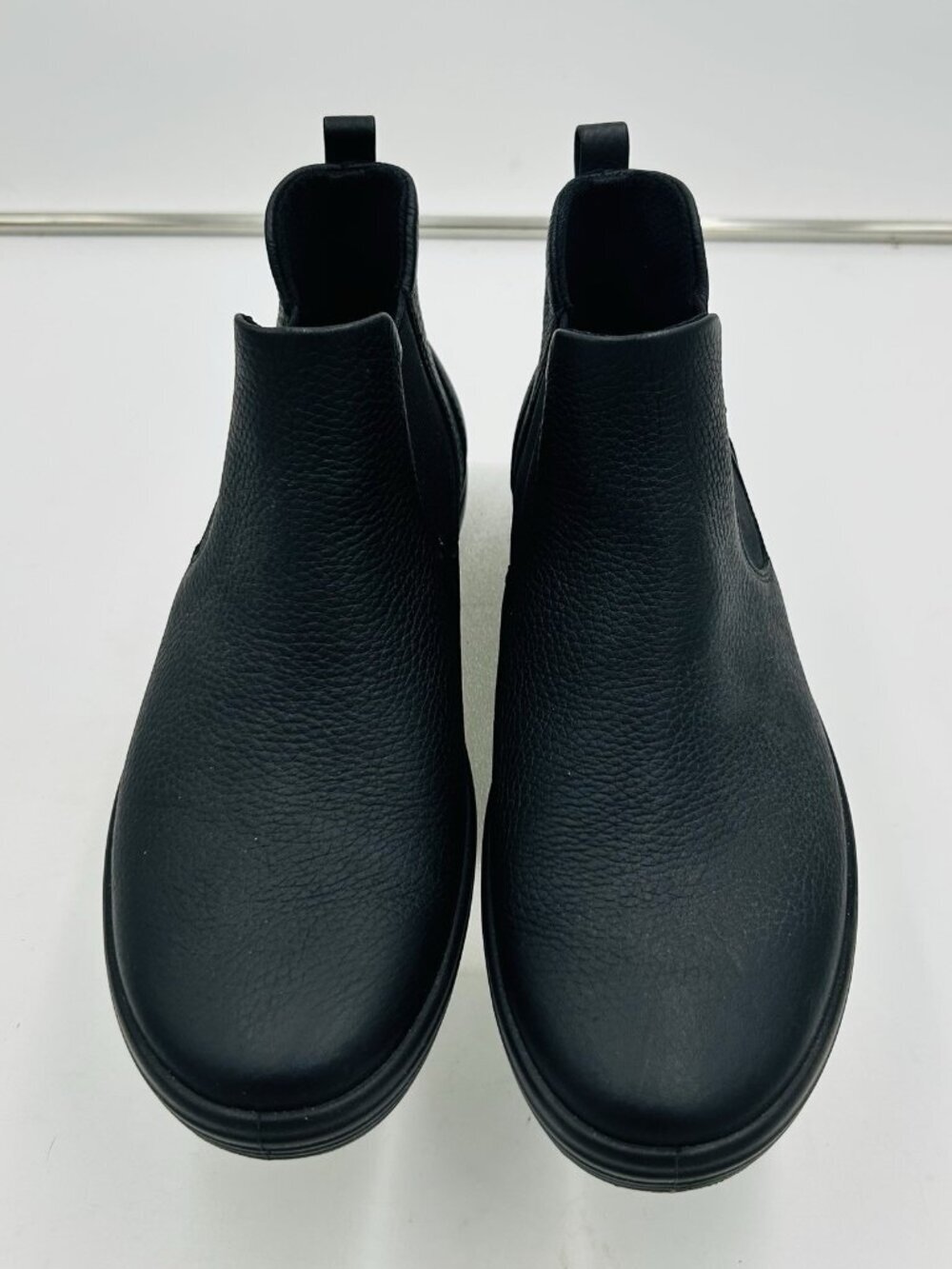 ECCO Soft 5 Boots Womens Sz EUR 40 US9-9.5 Black Leather Chelsea Ankle Slip On
